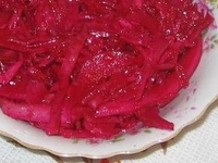 Солёная капуста со свеклой