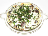 Белые грибы в сметане