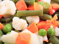 Салат из замороженных овощей