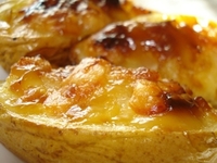 Печеный картофель с сыром