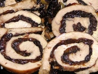 Мясные рулеты с черносливом