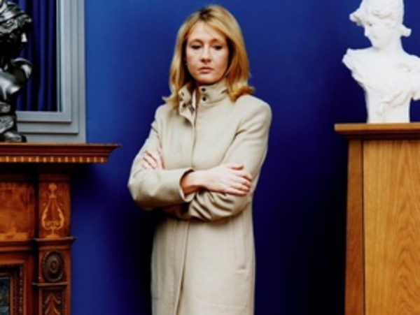 Джоан Роулинг обвинили в плагиате