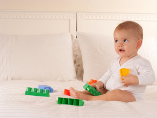 Знакомимся с фигурами и конструируем