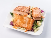 Лосось со спаржей