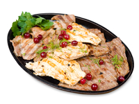 Свинина с клюквой