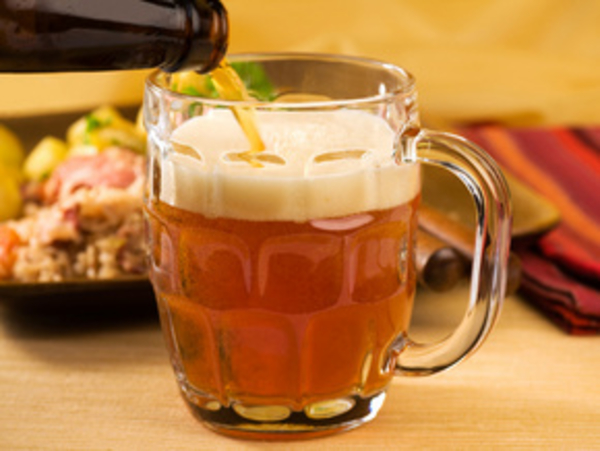 Просмотр фильмов провоцирует алкоголизм