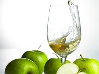 Яблочный сок останавливает старение мозга