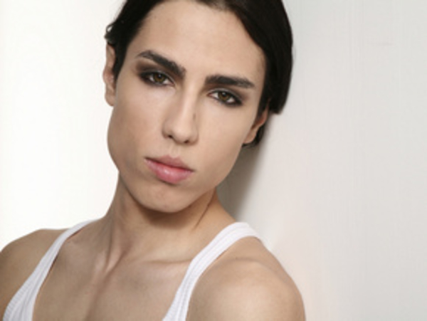 Косметика тайно привлекает все больше мужчин