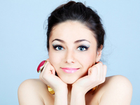 Как избавиться от морщин под глазами