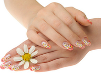 Французский маникюр с изюминкой