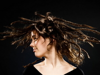 Как устранить сухость волос