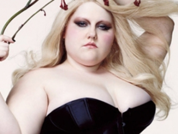 Бет Дитто представила собственную коллекцию одежды (ФОТО)