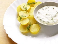 Картофель со сметанным соусом