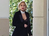 Lady GaGa похоронила 88-летнего дедушку (ФОТО)