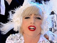 Lady Gaga собирается под венец