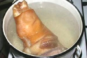 Суп гороховый с копченостями