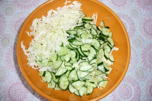 Зеленый салат