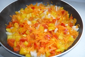 Суп с зеленым горошком и клецками