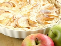 Яблочный пирог со сметанной заливкой