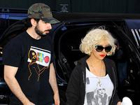 Муж избивал Кристину Агилеру