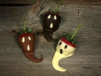 Фрукты-привидения