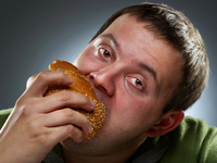 Почему мы переедаем