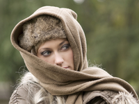 Чего не хватает волосам в холодное время года