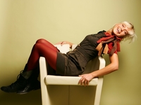 Глюк'Oza учится танцевать стриптиз