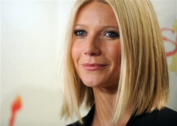 Гвинет Пэлтроу закосила под Анджелину Джоли