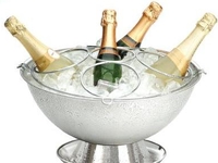 Как подавать шампанское?