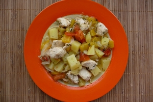 Куриное мясо с овощами