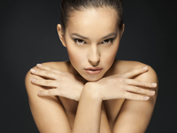 Народные средства для ухода за кожей вокруг глаз