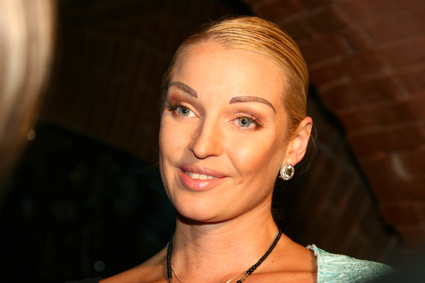 Теперь Волочковой даже нравится раздеваться