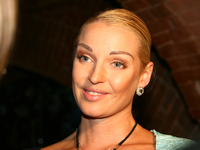 Теперь Волочковой даже нравится раздеваться