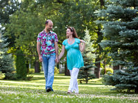 Беременным в качестве нагрузок подойдет ходьба