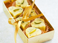 Сердечки из белого шоколада