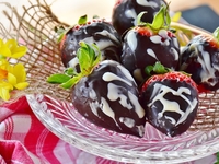 Клубника в глазури ко Дню Валентина