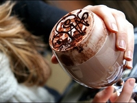 Чем полезен горячий шоколад?