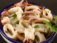 Как почистить кальмара?