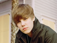 Джастин Бибер раскритиковал  Lady Gaga