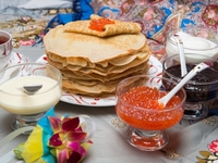 Блины с икрой