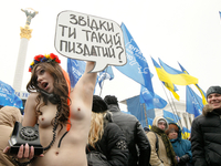 FEMEN Януковичу: Откуда ты такой пи..?