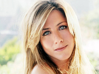 Дженнифер Энистон в веселой рекламе Smart Water