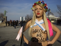 Одесская милиция попросила у FEMEN их фирменные кружки