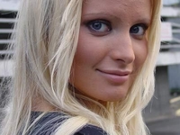 Дана Борисова напилась в хлам и ушла в загул