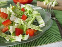 Салат из капусты с красным перцем