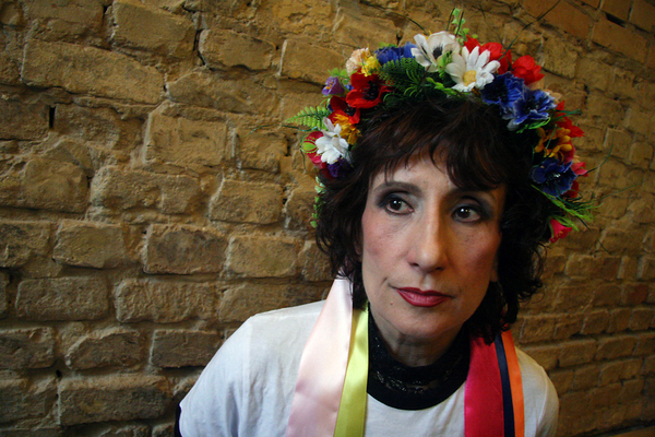 FEMEN грудью против нового закона