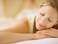 Как сделать ночь полезной для здоровья кожи