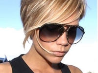 Cтильные короткие стрижки с челкой