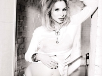 LOBODA снимается в клипе на 9 месяце беременности